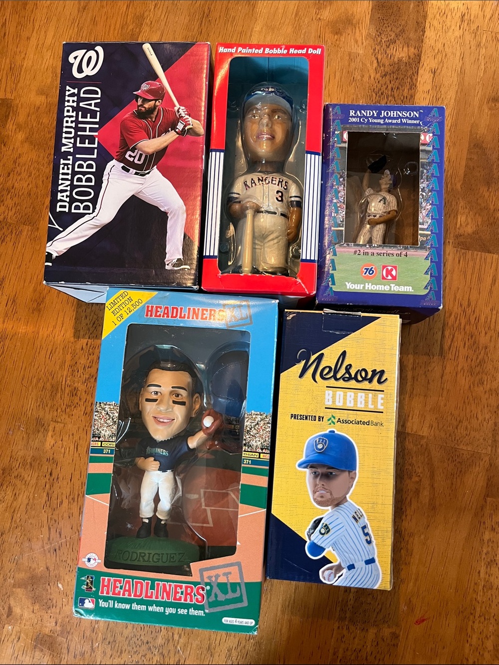 Baseball Bobblehead Collection - Mixed Teams (Red, Blue, White, Beige, Black)